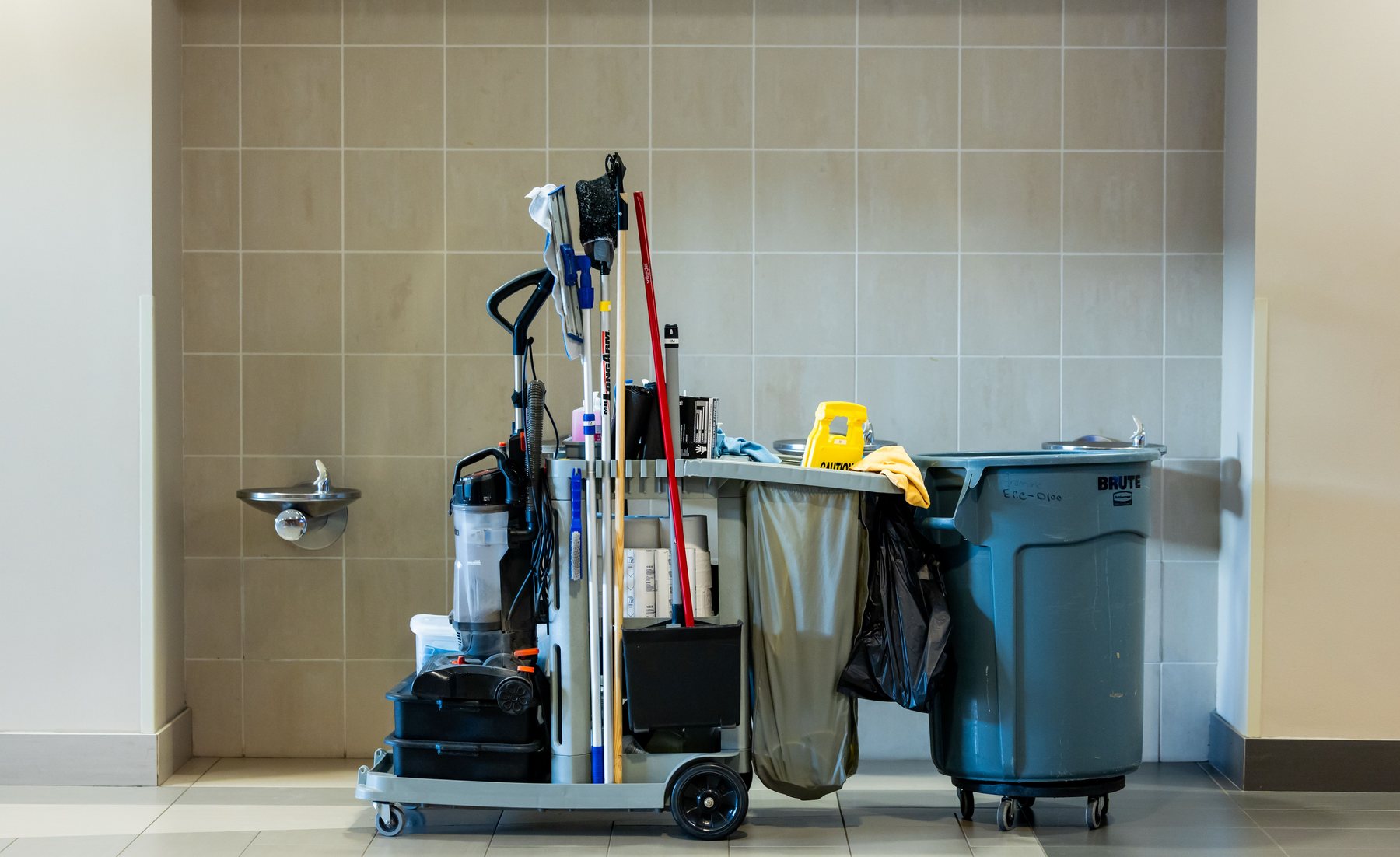 Rohnert Park commercial cleaning crew serving local business spaces