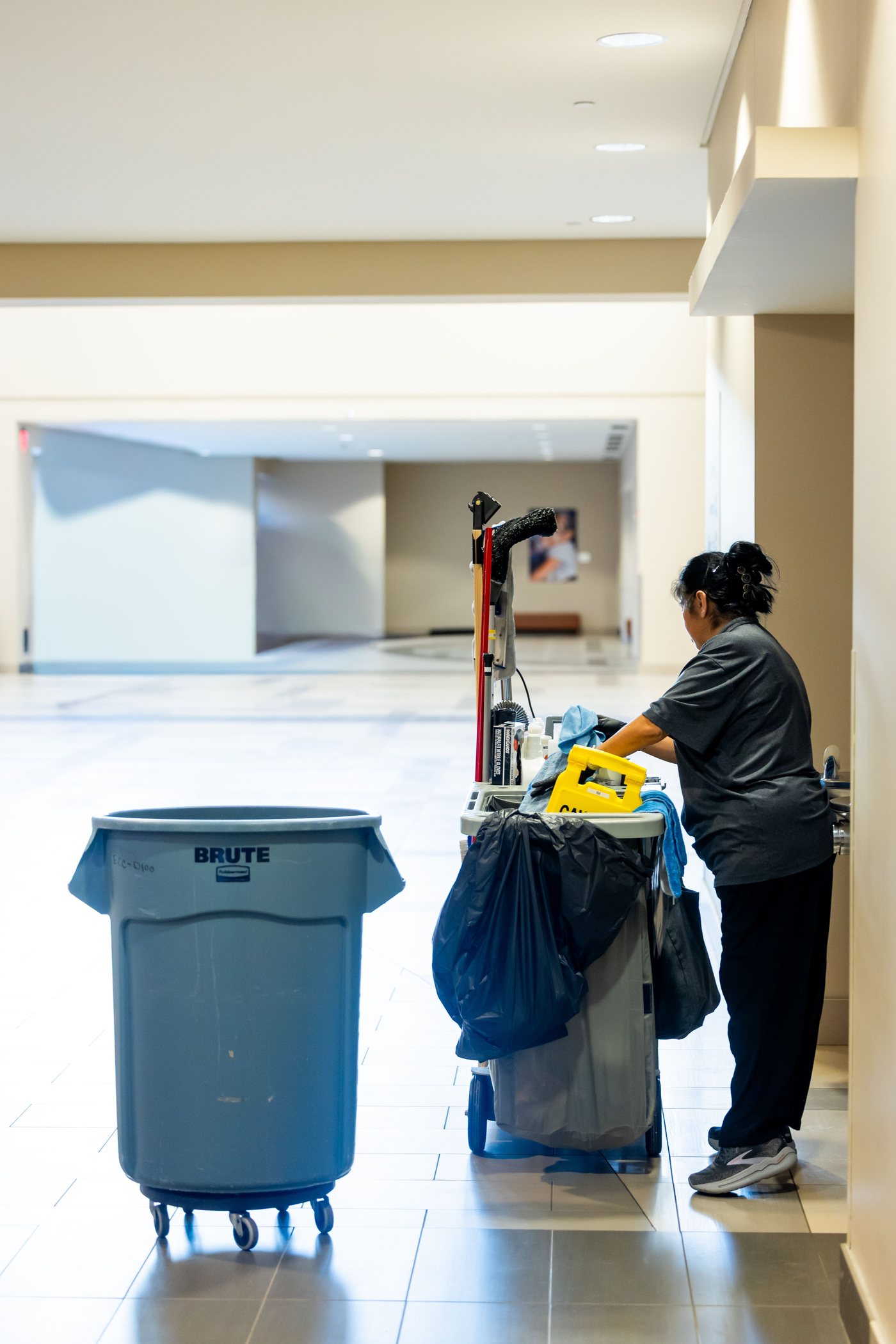 Rohnert Park janitorial services and office cleaning supplies